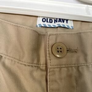 Old Navy Size 18 Teen pleated pants jeans Tan made in Vietnam